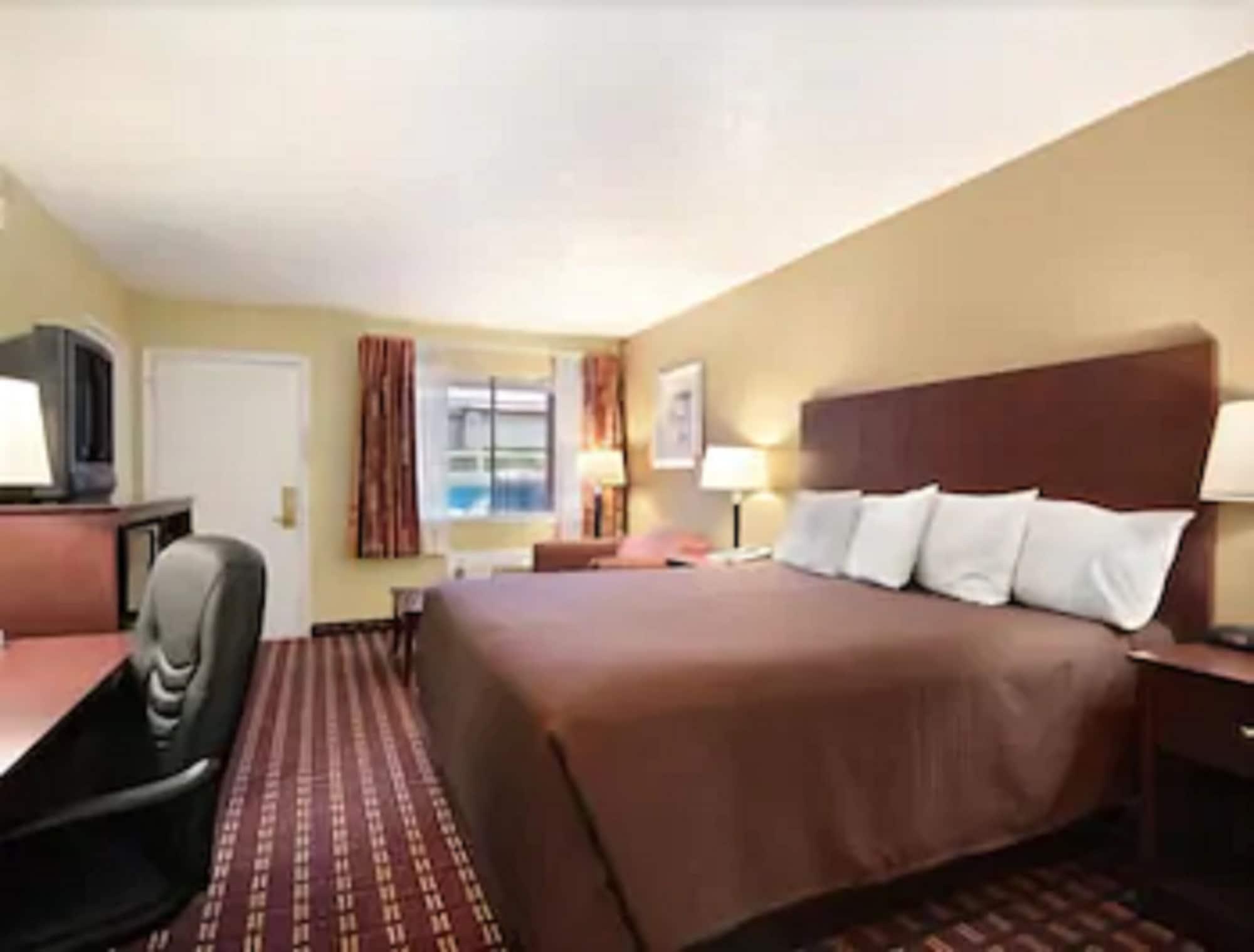 Super 8 By Wyndham Kerrville Tx Exterior foto